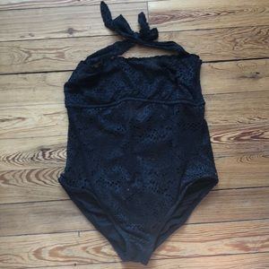 💃🏻Free w/purchase! Mossimo black crochet suit